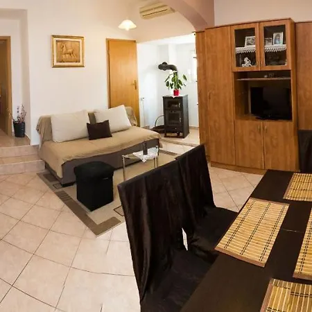 Vera Apartament Crikvenica